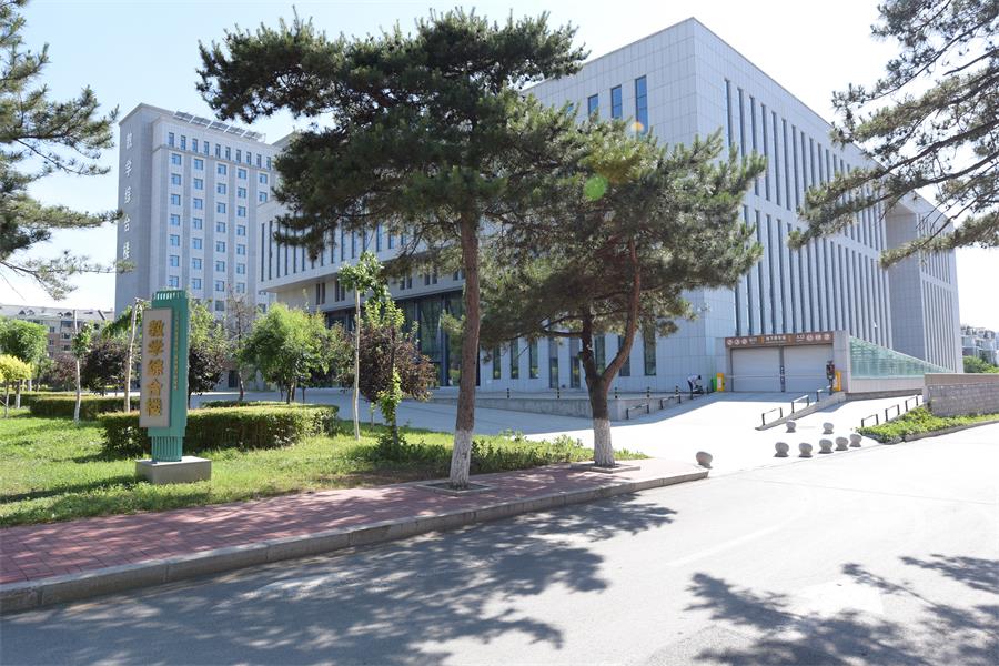 君子蘭、三吉林省中共吉林省委黨校教學(xué)綜合樓項(xiàng)目.JPG